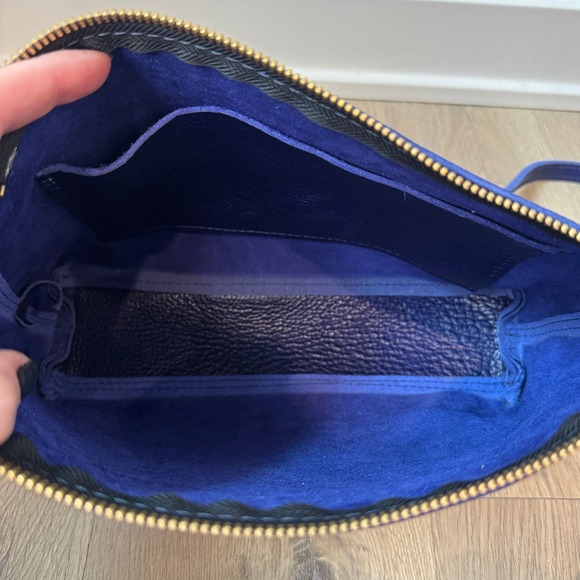 Portland Leather Goods Indigo Blue Pebbled Leather Crossbody Bag Zip Top Handbag - Picture 11 of 12